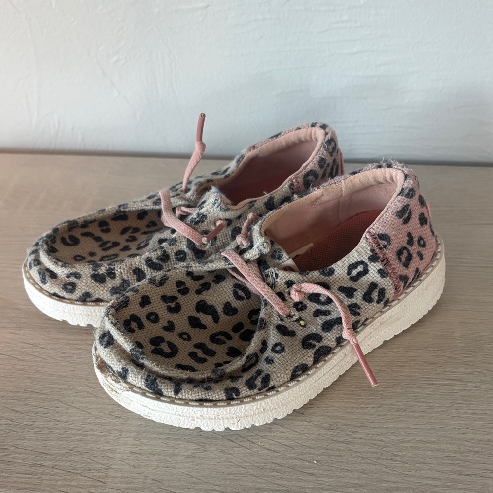 Leopard Print Hey Dude